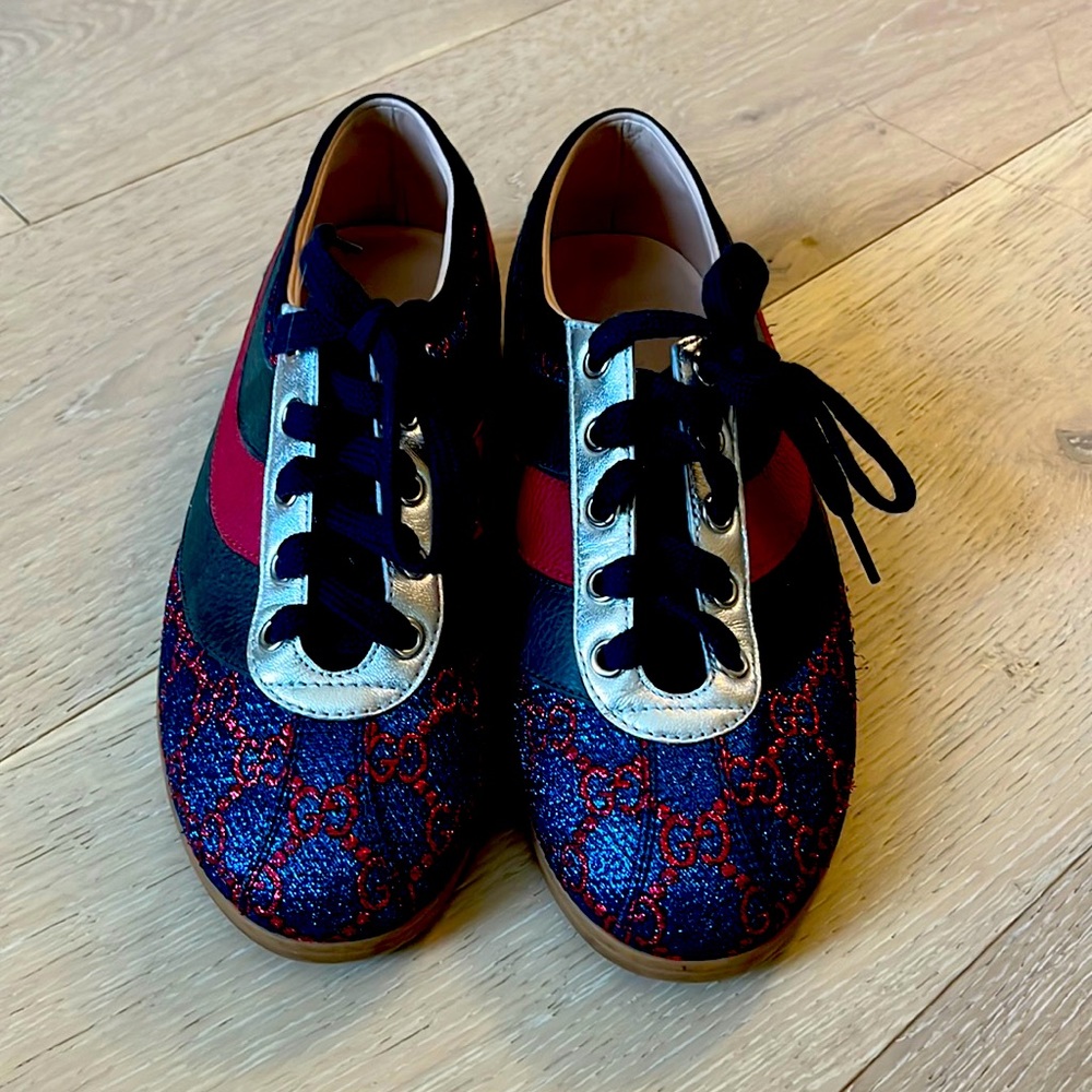 Gucci tennis shoes